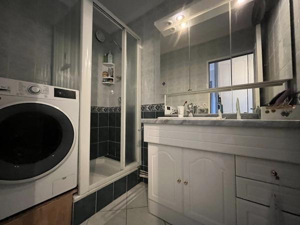 Appartement 200 000 € Saint-Priest 4 p 87 m² DPE D