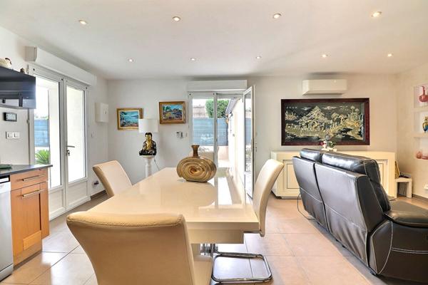 DUPLEX TYPE 3 / JARDIN / BUANDERIE / STATIONNEMENTS