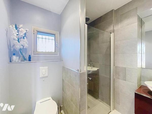 PROCHE VIEUX CANNET ELEGANTE MAISON DE 120 M2 EN PARFAIT ETAT AVEC PISCINE