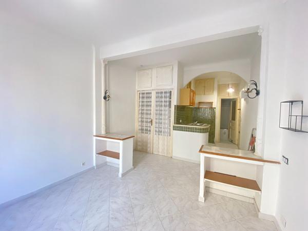 STUDIO VIDE BEAUSOLEIL