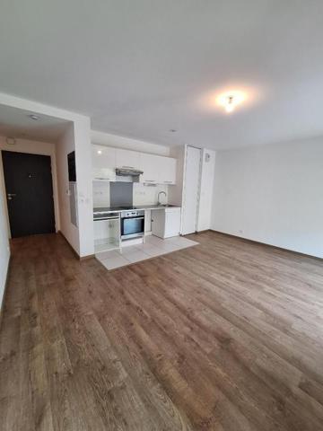 Appartement T2 à louer - 45 m² (réf : 555912)