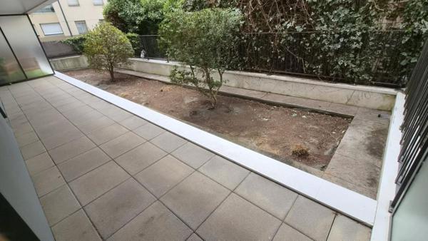 Appartement T2 à louer - 45 m² (réf : 555912)