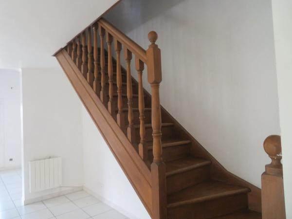 BELLE MAISON de 120 m2 dans propriété de fermée A VENDRE à MALLEMOISSON (04510)