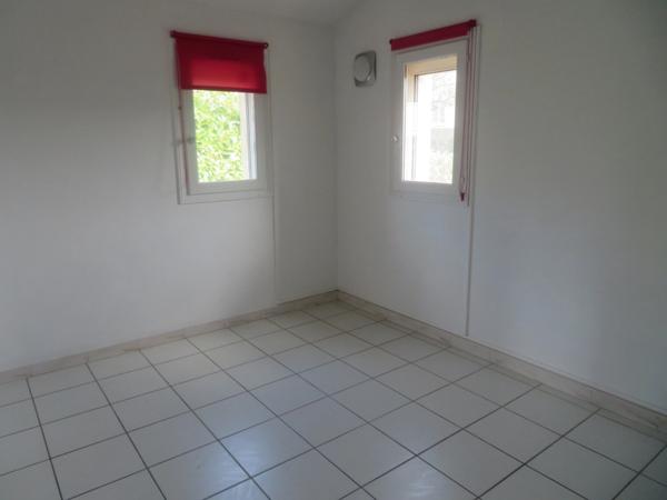 BELLE MAISON de 120 m2 dans propriété de fermée A VENDRE à MALLEMOISSON (04510)