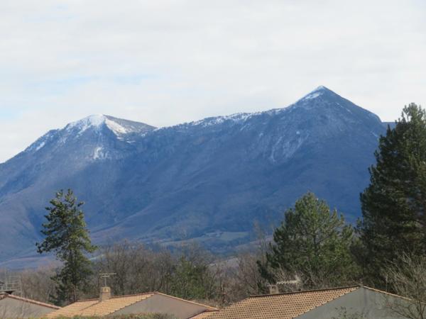 BELLE MAISON de 120 m2 dans propriété de fermée A VENDRE à MALLEMOISSON (04510)