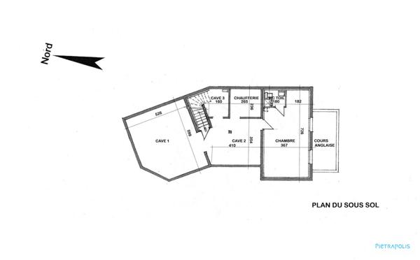 Maison T5 - 3 chambres - Terrain 2037m2 - Piscine - Vue