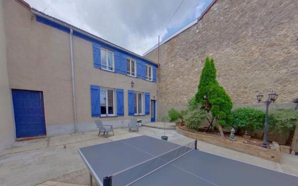 Maison à vendre    6 pièces • 193 m2 Épernay