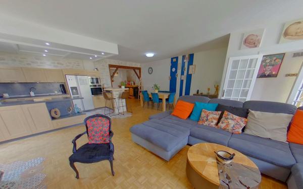 Maison à vendre    6 pièces • 193 m2 Épernay