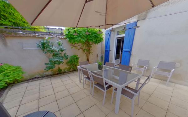 Maison à vendre    6 pièces • 193 m2 Épernay