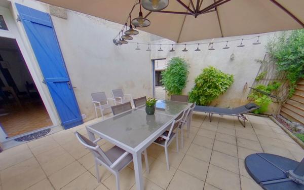 Maison à vendre    6 pièces • 193 m2 Épernay