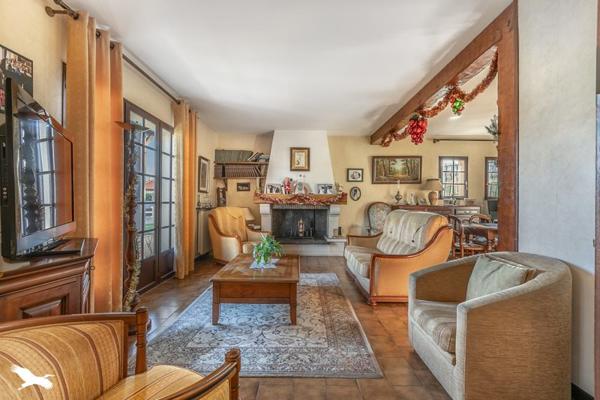 Maison à vendre |  Saint-Jean-d'Illac |  5 pièces | 126 m²