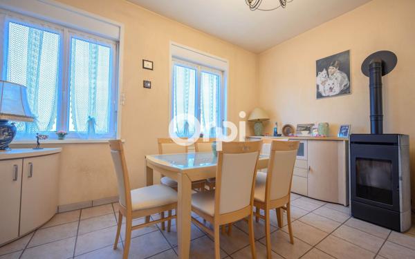 Maison à vendre    3 pièces •  Merville