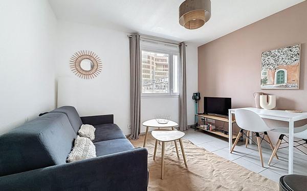 Appartement à louer    1 pièce • 19 m2 Montpellier