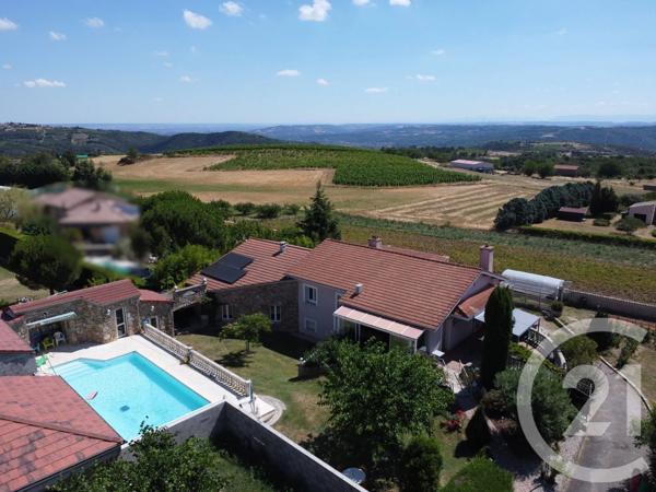 Maison à vendre  4 pièces - 207,31 m 2   ROIFFIEUX  - 07