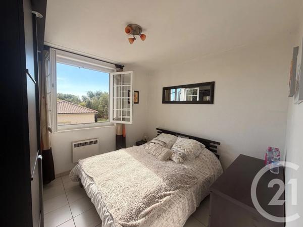 Maison à vendre  4 pièces - 207,31 m 2   ROIFFIEUX  - 07