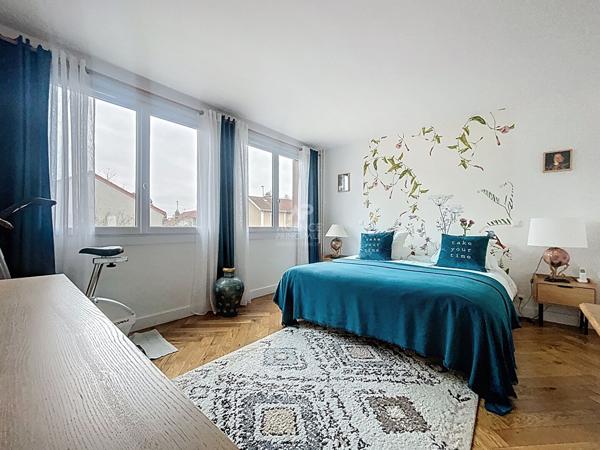 Appartement Chatou 3 pièce(s) 77 m² 448 000 € **  - Référence  V160010221