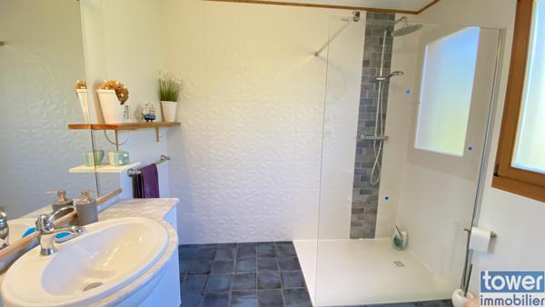 Villa 4 pièce(s) 3 chambre(s) 102 m²