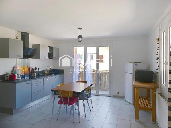 Maison lumineuse et ensoleillée avec du potentiel