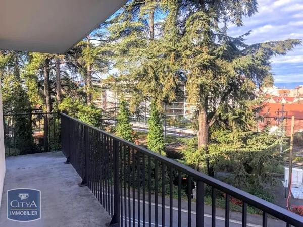 Appartement à louer 3 pièces 60.25m² Thonon-les-Bains (74200)