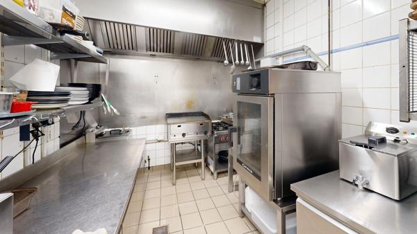 Mur et fonds de commerce à Carcassonne