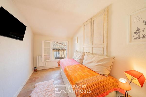 Maison de village au charme discret avec terrasse