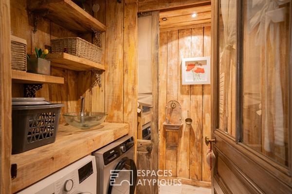 Maison de village au charme discret avec terrasse
