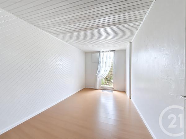 Appartement F5 à vendre  5 pièces - 96,10 m2 NANDY - 77