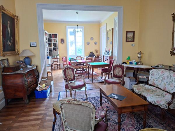 MAISON DE VILLE DE CARACTERE - CENTRE VILLE CHÂTELLERAULT