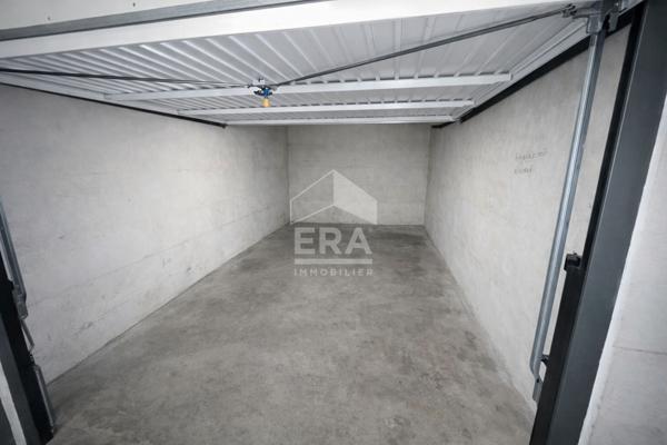 MARSEILLE 15E - Parking / box privatif 11.98 m2
