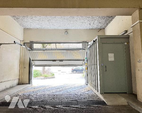 LYON 3ème - Villette Sud - garage fermé de 13,03 m² en sous-sol.