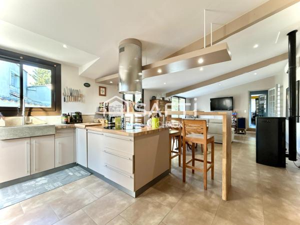 Maison de plain pied avec studio et garage de 90m2