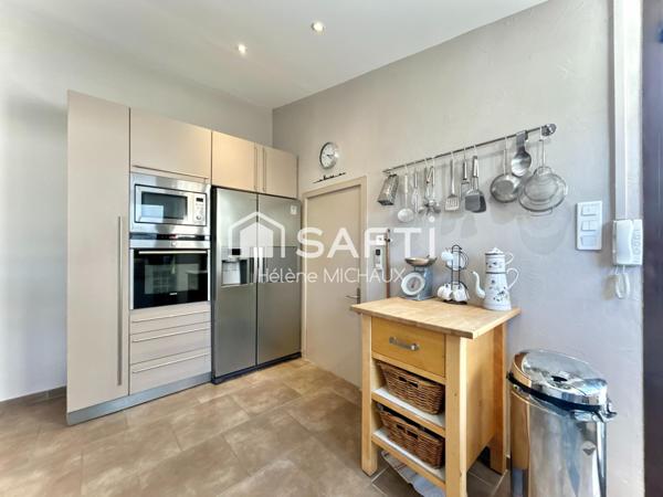 Maison de plain pied avec studio et garage de 90m2