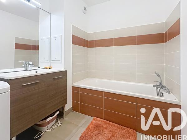 Appartement à vendre 3 pièces 58 m² Décines-Charpieu
