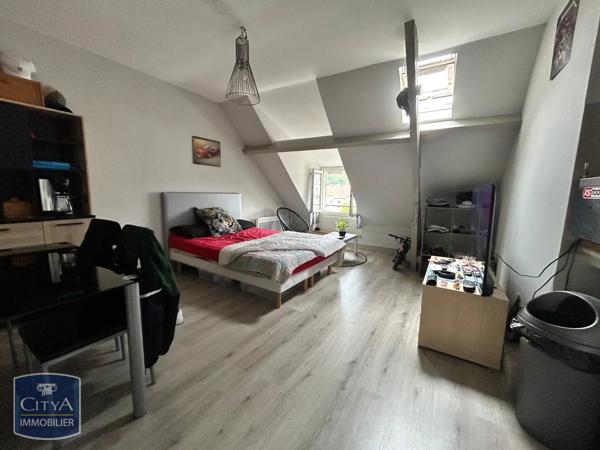 Appartement à louer 1 pièce 22.14m² Brive-la-Gaillarde (19100)
