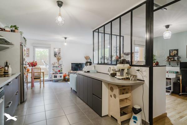 Appartement à vendre |  Pierre-Bénite |  4 pièces | 70 m²
