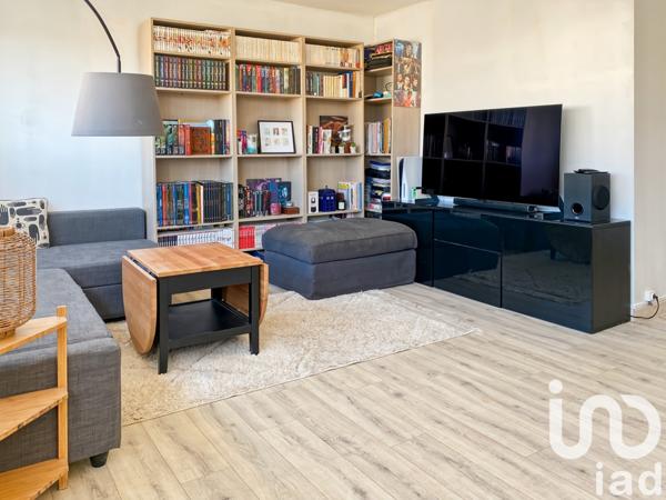 Appartement 4 pièces de 74 m² à Combs-la-Ville (77380)