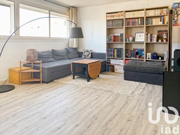 Appartement 4 pièces de 74 m² à Combs-la-Ville (77380)