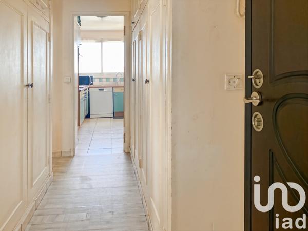 Appartement 4 pièces de 74 m² à Combs-la-Ville (77380)
