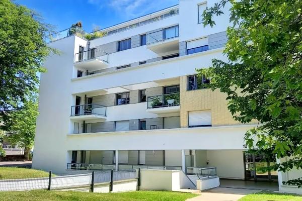 Appartement 3 pièces - 62 m² Exclusivité efficity