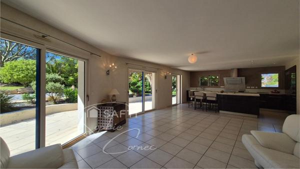 Maison 125 m² -  4 chambres - Piscine