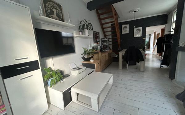 Maison à vendre    3 pièces • 80 m2 Beuvrages