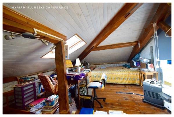 Dpt Landes (40), à vendre RIVIERE SAAS ET GOURBY Maison de Maître de fin 17ème de 225 m² environ.