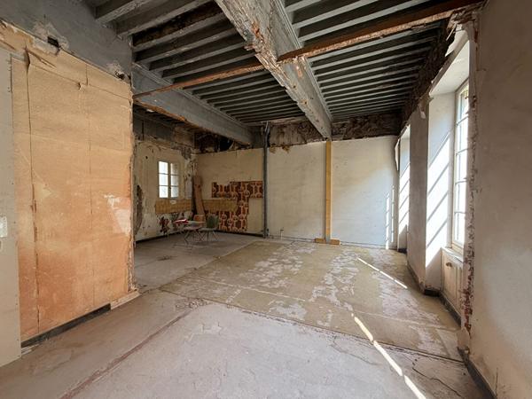 Carcassonne Bastide plateau à aménager T3 traversant fort potentiel en centre-ville
