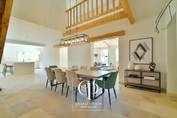 Maison à vendre 6 pièces SAINT CANNAT (13)