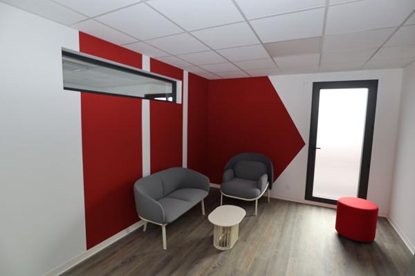 Location Local commercial130 m² - 3 Pièces - Saint Genis pouilly (1630)