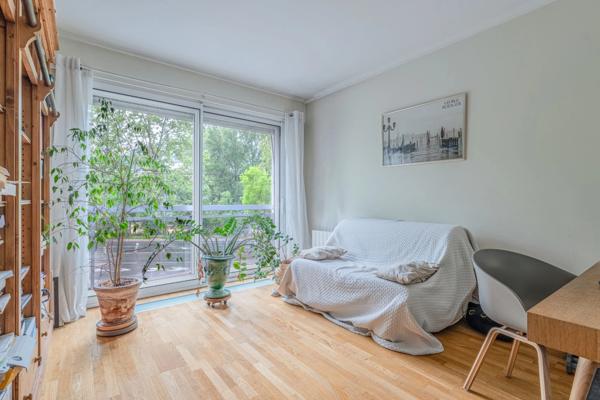 Appartement à vendre 5 pièces LYON 6EME ARRONDISSEMENT (69) Parking, vue Rhône