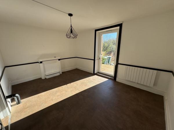 Maison à vendre 99 900 € La Meyze 4 p 77 m² DPE F