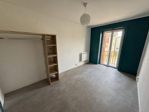 Maison à vendre 99 900 € La Meyze 4 p 77 m² DPE F