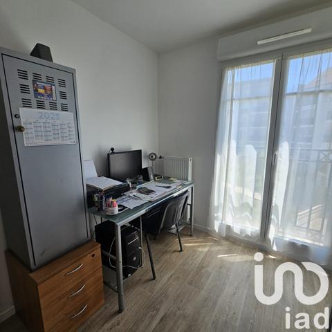 Appartement 4 pièces de 76 m² à Le Blanc-Mesnil (93150)