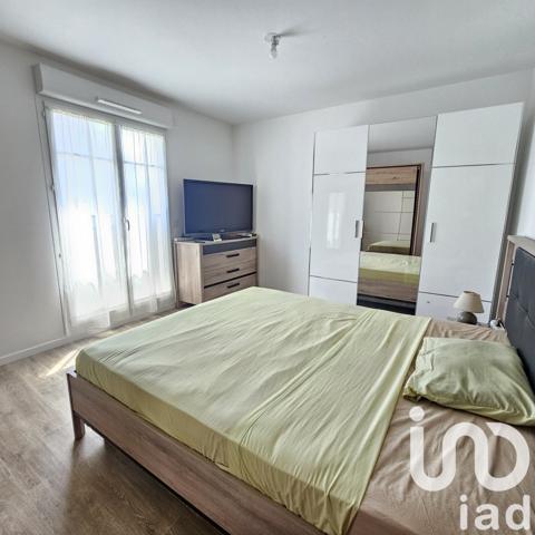 Appartement 4 pièces de 76 m² à Le Blanc-Mesnil (93150)